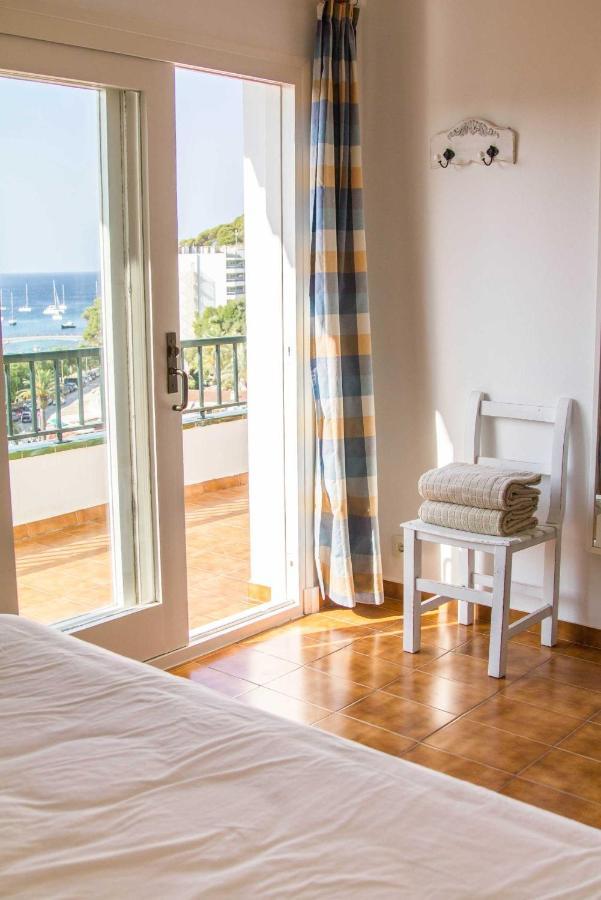 Apartamentos Encanto Del Mar Кала-Галдана Экстерьер фото