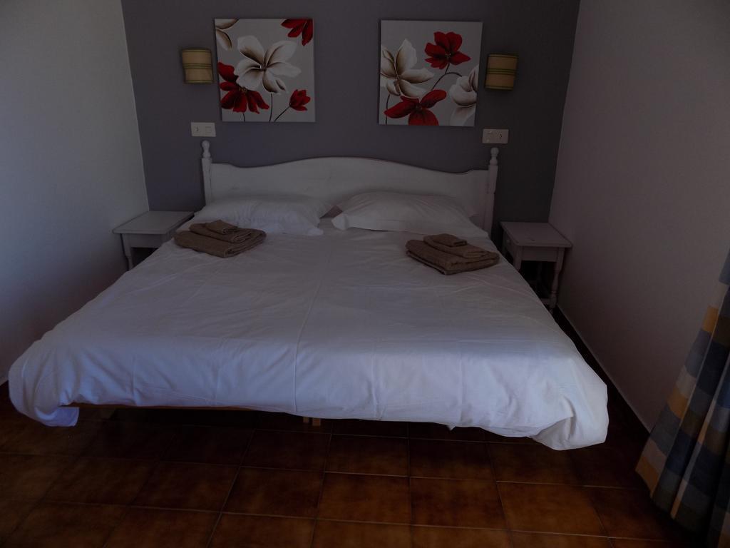 Apartamentos Encanto Del Mar Кала-Галдана Экстерьер фото